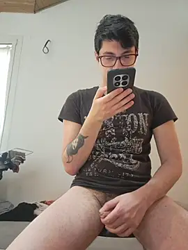 Maracujand80 online show from April 15, 9:37 am