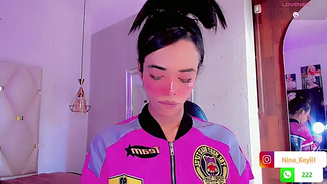 Nina Keyli online show from December 14, 7:30 pm