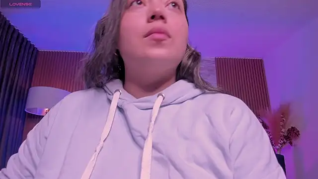 heidy johns online show from November 14, 3:21 am