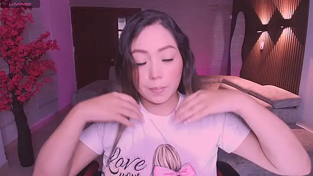 heidy johns online show from April 15, 3:01 am