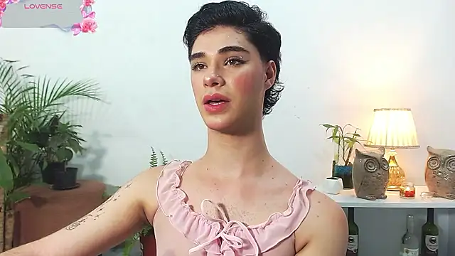 juanes puthee online show from March 2, 2:12 am