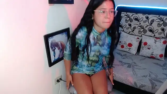 Snapshot of Biianca_Myers chatting on March 20, 12:32 pm Biianca Myers online show from March 20, 12:32 pm