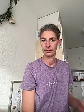 HerrundFrau-M online show from March 11, 7:35 am