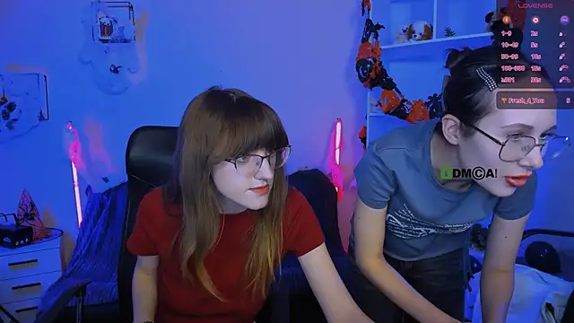 Snapshot of mona_cloud chatting on October 28, 8:08 pm mona cloud online show from October 28, 8:08 pm