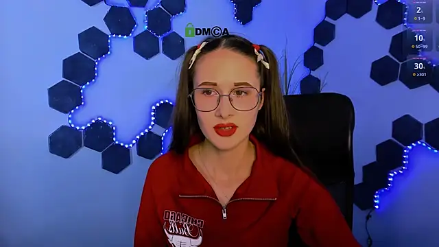 mona cloud online show from May 13, 7:43 pm