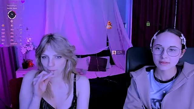 mona cloud online show from April 15, 7:58 pm