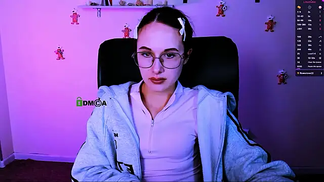 mona cloud online show from January 18, 9:29 pm