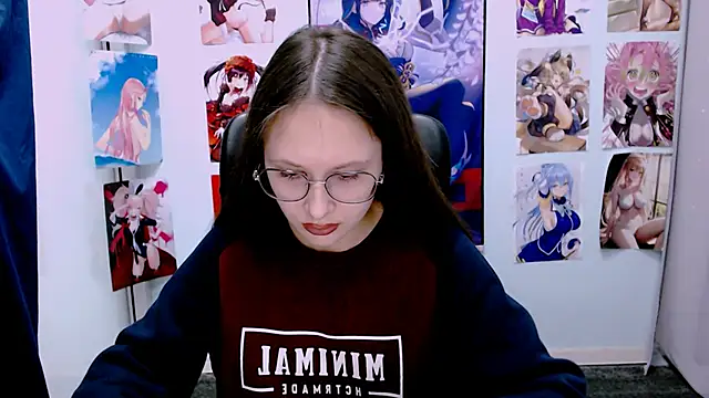 Snapshot of mona_cloud chatting on March 9, 9:24 am mona cloud online show from March 9, 9:24 am