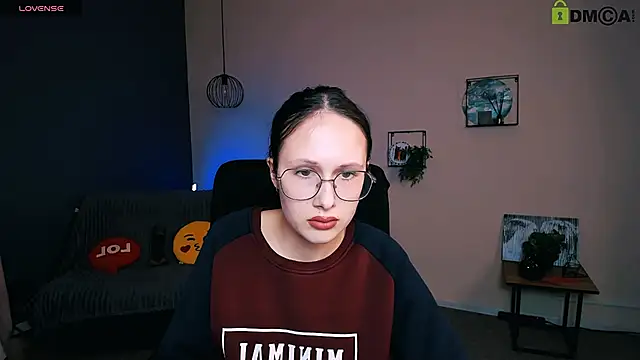 Snapshot of mona_cloud chatting on March 16, 12:33 pm mona cloud online show from March 16, 12:33 pm