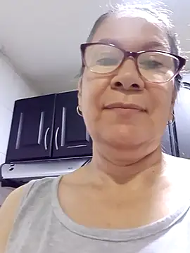 victoria wayne online show from October 13, 9:44 am