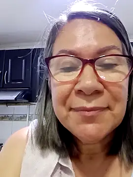 victoria wayne online show from October 29, 10:03 am