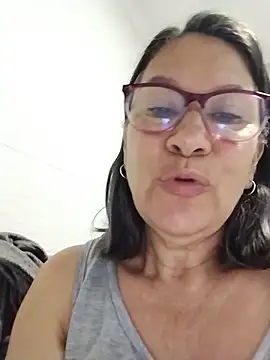 victoria wayne online show from June 16, 9:31 am