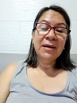 victoria wayne online show from November 13, 9:57 am