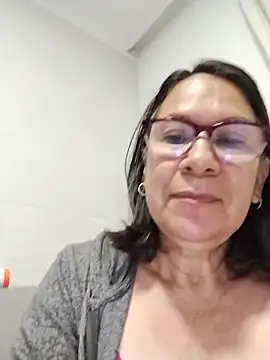 victoria wayne online show from June 7, 9:03 am