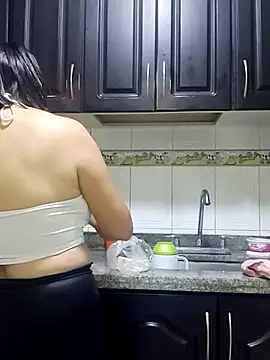 victoria wayne online show from October 19, 9:23 am