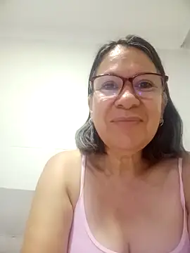 victoria wayne online show from April 5, 9:27 am