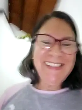 victoria wayne online show from October 25, 10:36 am