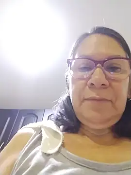 victoria wayne online show from July 1, 9:20 am