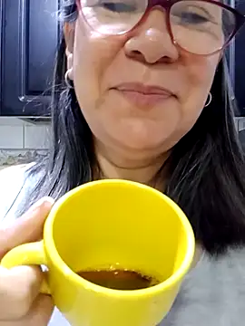 victoria wayne online show from September 15, 10:26 am