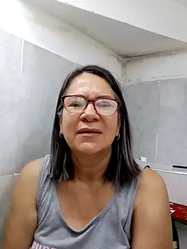 victoria wayne online show from November 27, 9:54 am