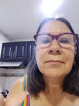 victoria wayne online show from July 24, 9:16 am