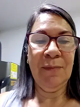 victoria wayne online show from November 5, 10:07 am