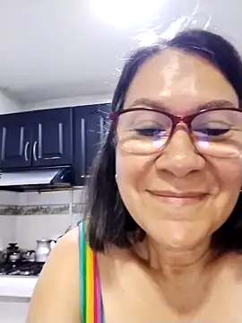 victoria wayne online show from May 11, 10:38 am