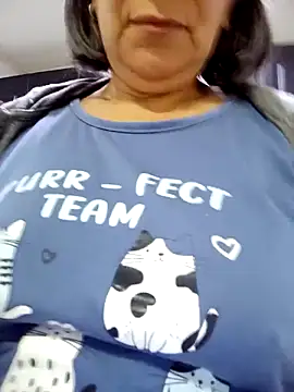 victoria wayne online show from March 12, 9:46 am