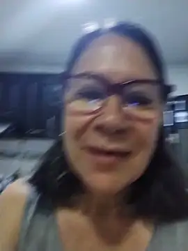 victoria wayne online show from May 28, 9:38 am