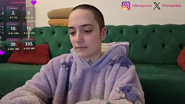 Snapshot of OllympeKaii chatting on November 27, 5:24 pm OllympeKaii online show from November 27, 5:24 pm