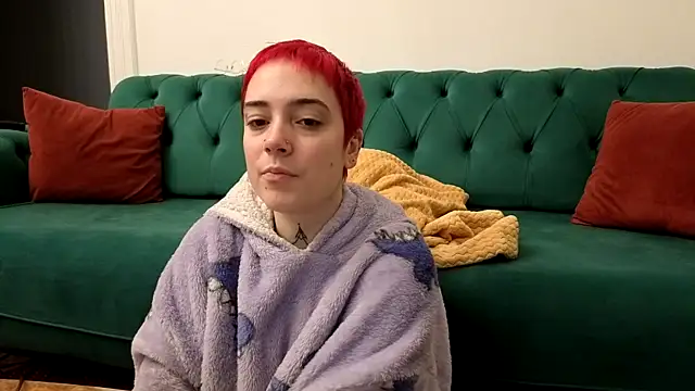 Snapshot of OllympeKaii chatting on October 29, 3:38 am OllympeKaii online show from October 29, 3:38 am