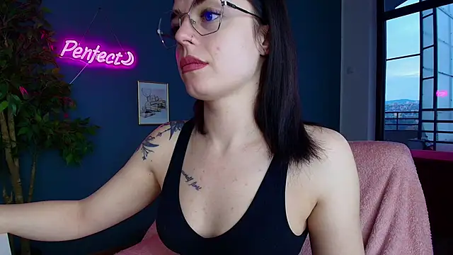 Perfect Moans online show from April 13, 4:05 am