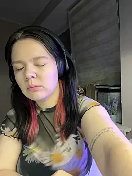 Viella Rosewood online show from March 12, 11:12 pm