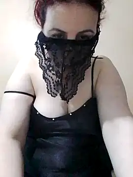 Snapshot of patrona_sexooo chatting on March 15, 11:06 pm patrona sexooo online show from March 15, 11:06 pm
