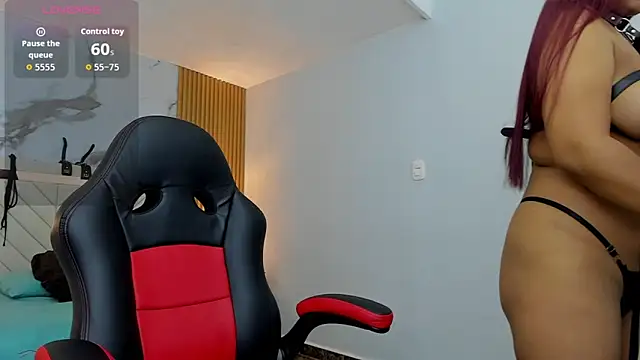 lisa prescot online show from November 13, 11:58 am