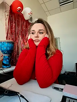 Juicy PeachLux online show from March 13, 8:41 am