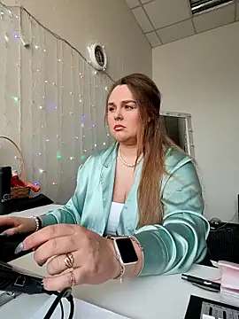 Juicy PeachLux online show from March 28, 6:47 am