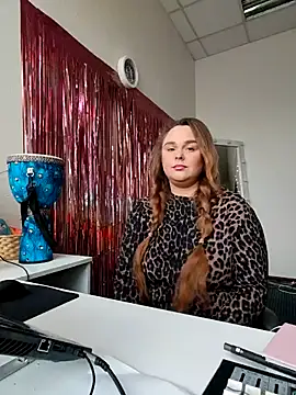 Juicy PeachLux online show from November 27, 6:47 am