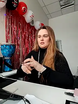 Juicy PeachLux online show from March 4, 5:48 am