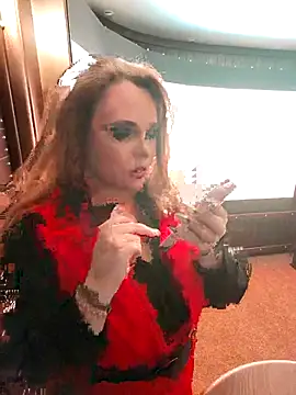 Juicy PeachLux online show from April 25, 3:53 pm