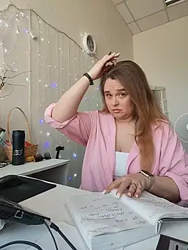 Juicy PeachLux online show from May 17, 7:41 am