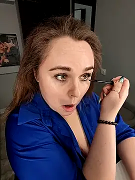 Juicy PeachLux online show from March 14, 7:03 am