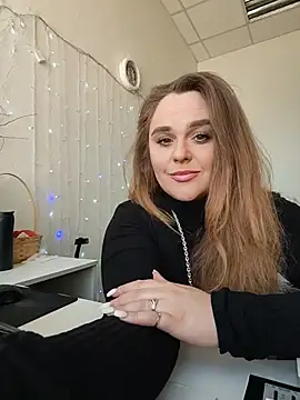 Juicy PeachLux online show from May 22, 7:50 am
