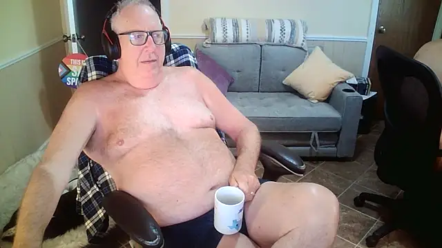 superbearboss online show from June 9, 3:02 pm
