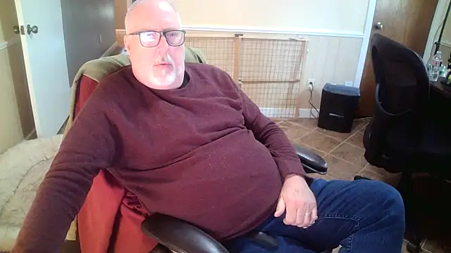 superbearboss online show from November 1, 8:03 pm