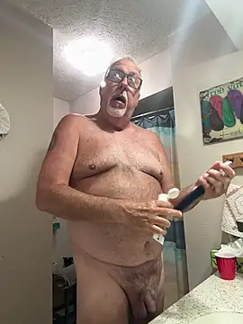 superbearboss online show from May 27, 1:15 am