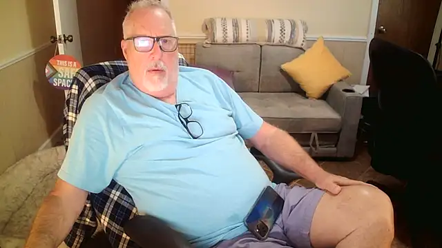 superbearboss online show from June 8, 2:28 pm
