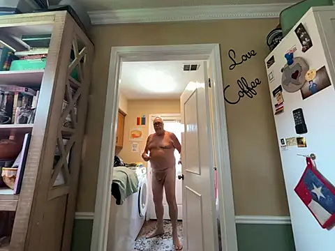 superbearboss online show from June 24, 5:33 pm