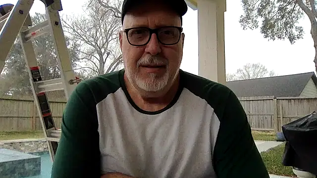 superbearboss online show from February 11, 5:35 pm