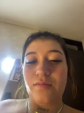 Karina Leon online show from July 2, 3:23 am